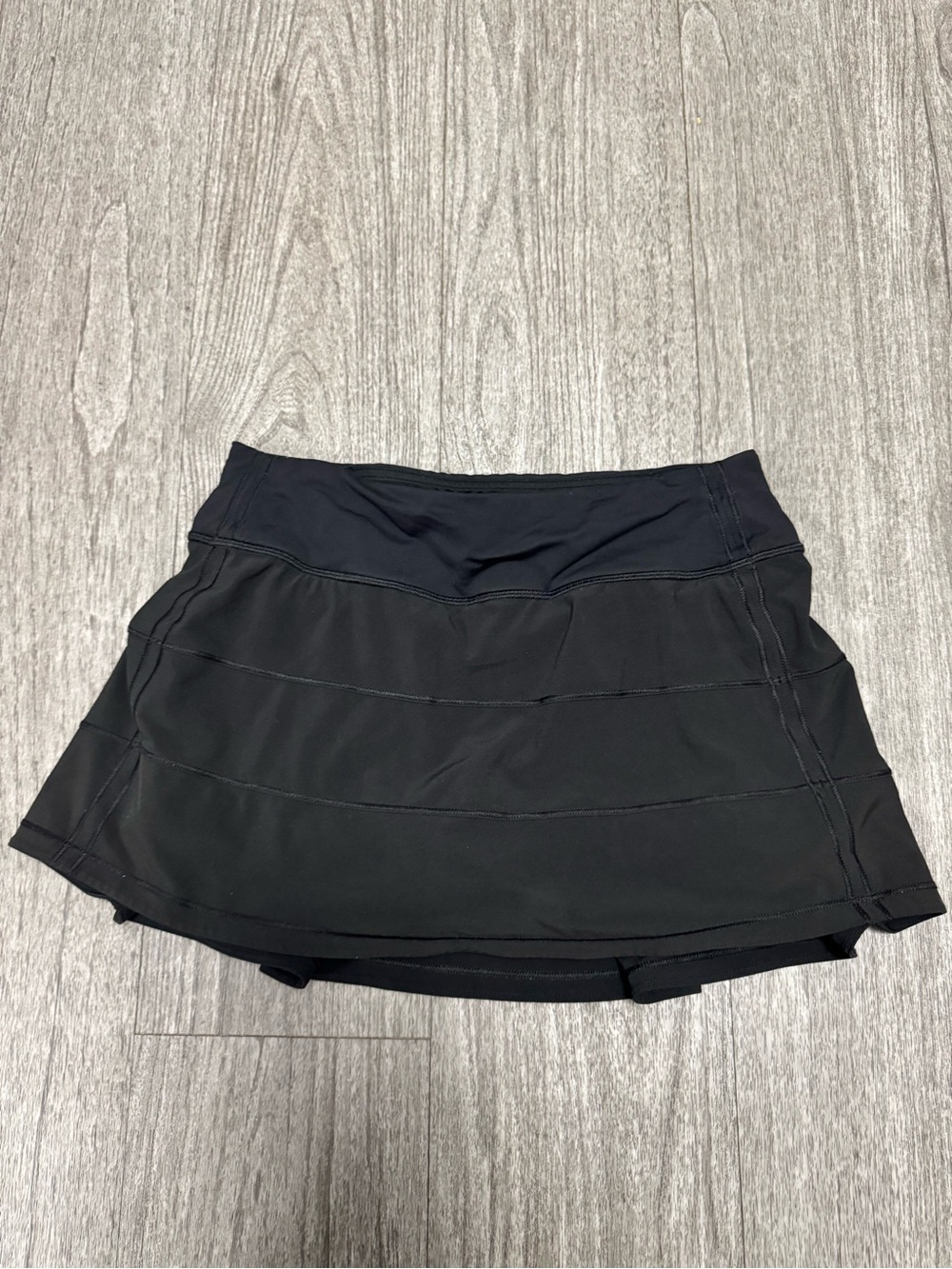 Lululemon Pace Rival Skirt 3.5” inseam - Picture 3 of 5